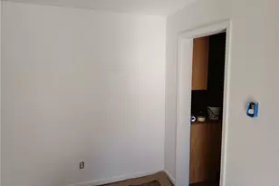 137 Grove Dr, Ashtabula, OH 44004 - Photo 8