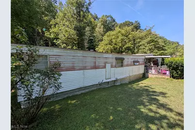 422 Sand Ridge Road, Millstone, WV 25261 - Photo 12