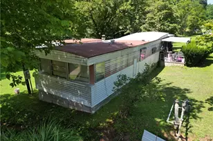 422 Sand Ridge Rd, Millstone, WV 25261 - Photo 14