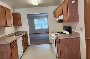 2954 Megan Cir, Youngstown, OH 44505 - Photo 6