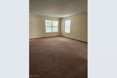 2954 Megan Circle, Youngstown, OH 44505 - Photo 4