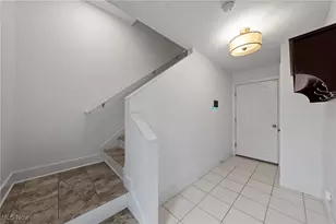 2280 City View Dr, Loveland, OH 44113 - Photo 10