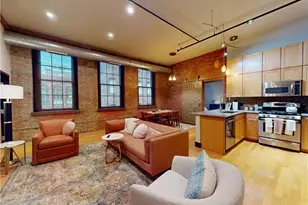 1260 W 4th St, Loveland, OH 44113 - Photo 14