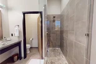 1260 W 4th St, Loveland, OH 44113 - Photo 24