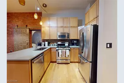 1260 W 4th Street #402, Loveland, OH 44113 - Photo 10