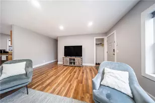 310 Essex Rd, Vermilion, OH 44089 - Photo 10