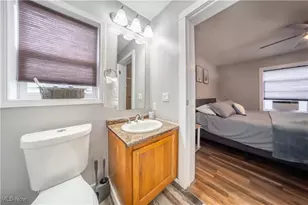 310 Essex Rd, Vermilion, OH 44089 - Photo 34