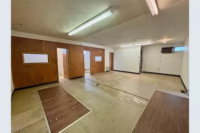 899 Canton Road, Akron, OH 44312 - Photo 10