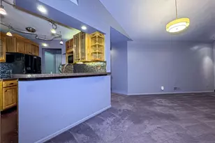 3811 Northwoods Ct NE, Warren, OH 44483 - Photo 6