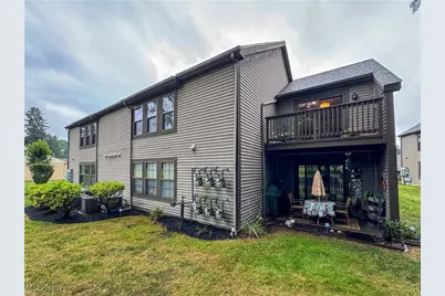 3811 Northwoods Court NE, Warren, OH 44483 - Photo 2