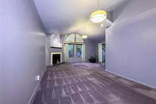 3811 Northwoods Ct NE, Warren, OH 44483 - Photo 4