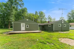 17632 Laurel Ave, Lake Milton, OH 44429 - Photo 6