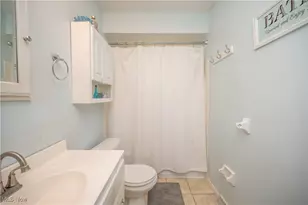 2211 Penny Ln, Austintown, OH 44515 - Photo 22