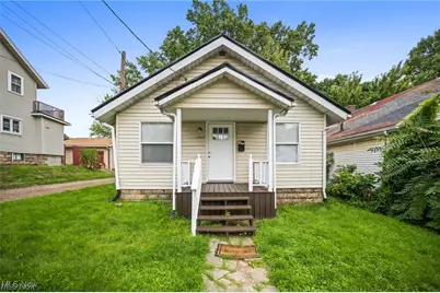 1517 16th Street NE, Canton, OH 44705 - Photo 1