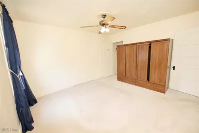 908 Phoenix Avenue, Chester, WV 26034 - Photo 22