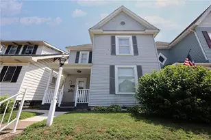 908 Phoenix Ave, Chester, WV 26034 - Photo 4