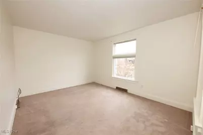 908 Phoenix Avenue, Chester, WV 26034 - Photo 26