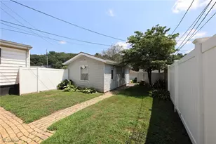 908 Phoenix Ave, Chester, WV 26034 - Photo 36