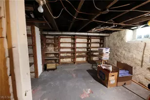 908 Phoenix Ave, Chester, WV 26034 - Photo 34