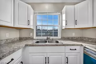 1548 Rosena Ave, Madison, OH 44057 - Photo 14