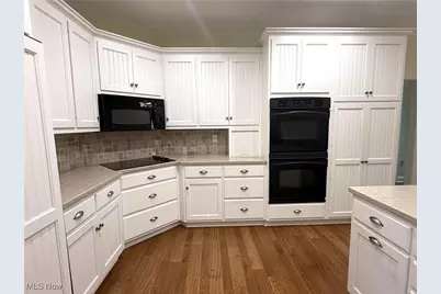 241 Fairway Drive, Millersburg, OH 44654 - Photo 14