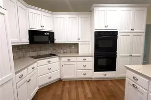 241 Fairway Dr, Millersburg, OH 44654 - Photo 14