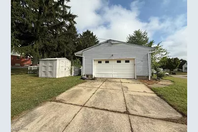 1576 Hammel Street, Akron, OH 44306 - Photo 2