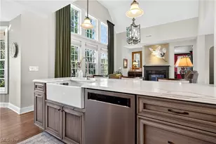 39489 Tudor Dr, Willoughby, OH 44094 - Photo 12