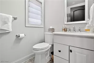 39489 Tudor Dr, Willoughby, OH 44094 - Photo 40