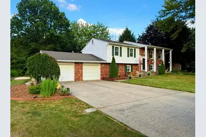 8079 Windward Trace Circle NW, Massillon, OH 44646 - Photo 2