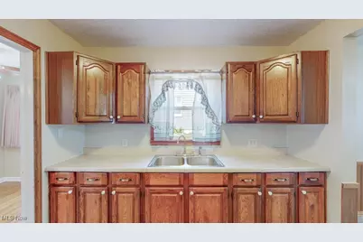 1629 Wildon Avenue, Akron, OH 44306 - Photo 10