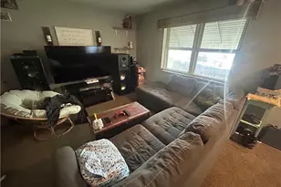 9008 Wil Verne Dr, Windham, OH 44288 - Photo 2