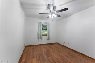 1707 Westhampton Dr, Austintown, OH 44515 - Photo 16