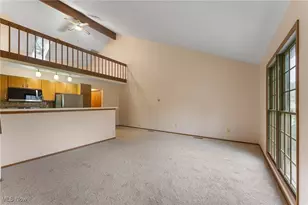 1707 Westhampton Dr, Austintown, OH 44515 - Photo 6