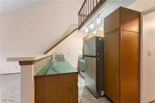 1707 Westhampton Dr, Austintown, OH 44515 - Photo 8