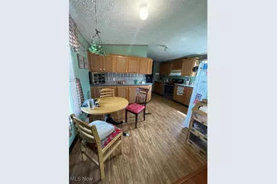 3250 Maysville Pike #33, Zanesville, OH 43701 - Photo 6