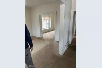 9618 Raymond Avenue, Loveland, OH 44104 - Photo 4