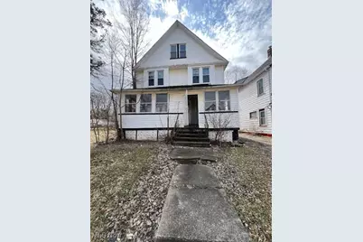 9618 Raymond Avenue, Loveland, OH 44104 - Photo 1