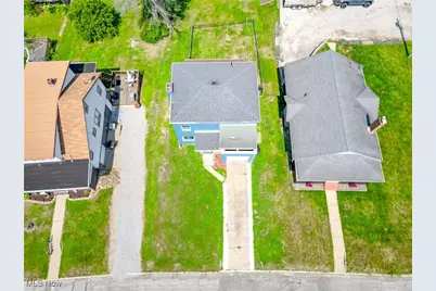 213 Buena Vista Boulevard, Steubenville, OH 43952 - Photo 10