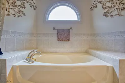 7017 Kirk Road, Canfield, OH 44406 - Photo 22