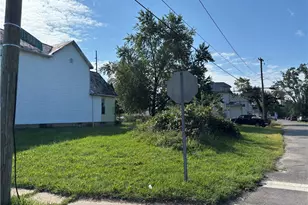 1848 Ridge Ave, Zanesville, OH 43701 - Photo 1