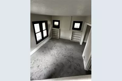 1103 Sawyer Avenue, Akron, OH 44310 - Photo 8