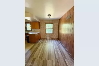 3300 Briarwood Lane, Youngstown, OH 44511 - Photo 8