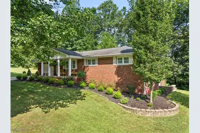 55899 Poplar Drive, Bellaire, OH 43906 - Photo 1