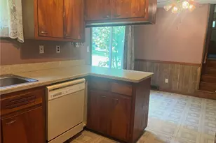 10504 Mulberry Rd, Chardon, OH 44024 - Photo 16