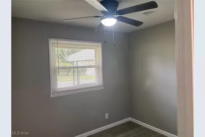 97 Idlewood Road, Austintown, OH 44515 - Photo 8