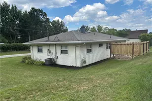 97 Idlewood Rd, Austintown, OH 44515 - Photo 18