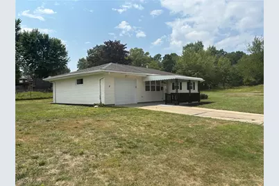 97 Idlewood Road, Austintown, OH 44515 - Photo 16