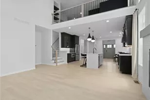 143 Town Centre Dr, Grandview Heights, OH 44147 - Photo 16