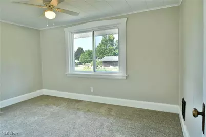 331 Warren Avenue, Poland, OH 44514 - Photo 38